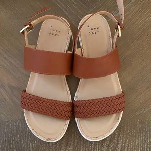 Women’s sandals